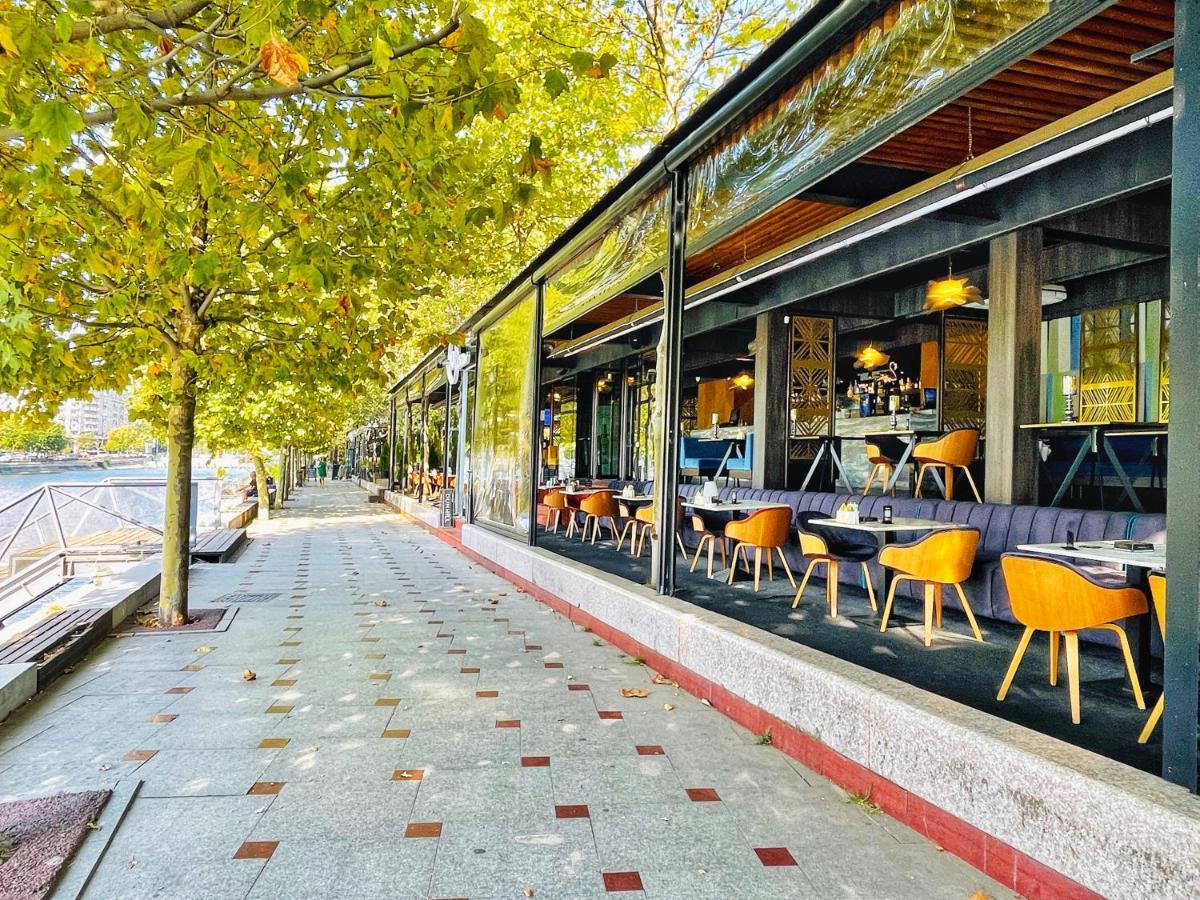 Madra Rentals Bucharest One Exterior photo
